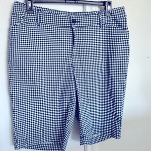 NWOT Blue and White St. John’s Bay Bermuda Shorts